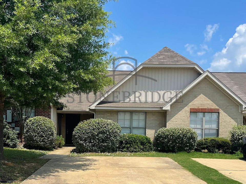 1st image of 532 Castlebury Ln