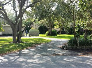 10900 SW 68th Ave, Pinecrest, FL 33156