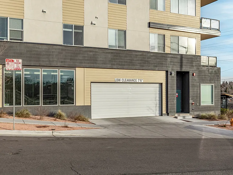 1208 N Quitman St #302 — Photo 4