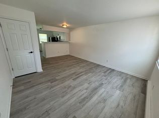 417 24th St APT 1, Virginia Beach, VA 23451
