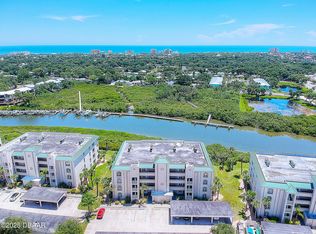 430 Bouchelle Dr APT 202, New Smyrna Beach, FL 32169