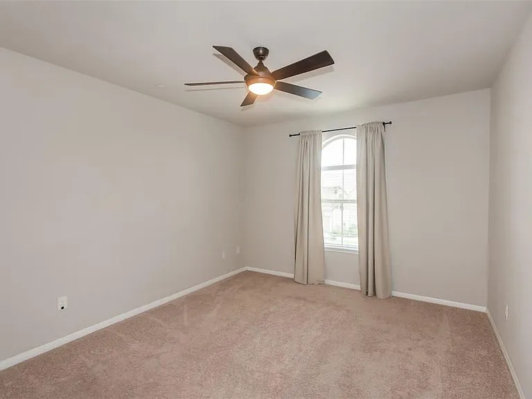 1001 Zodiac Ln #37 — Photo 15