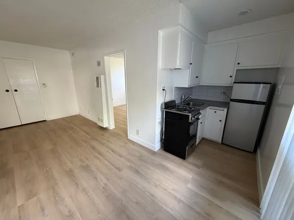 g11852, 11852 Gorham Ave APT 1, Los Angeles, CA 90049
