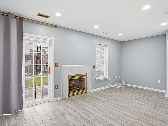 4th image of 106 Cork St