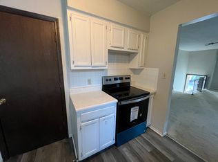 1318 S Olive St, Ottawa, KS 66067