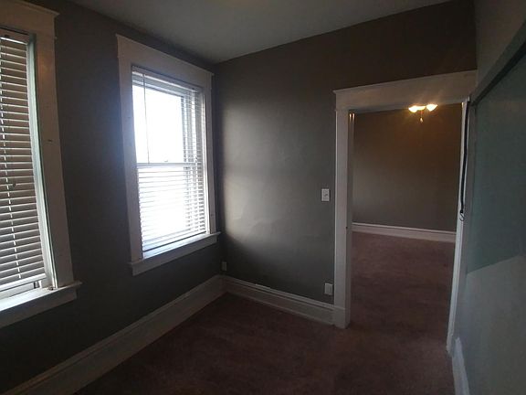 4th image of 604 Page St APT 1