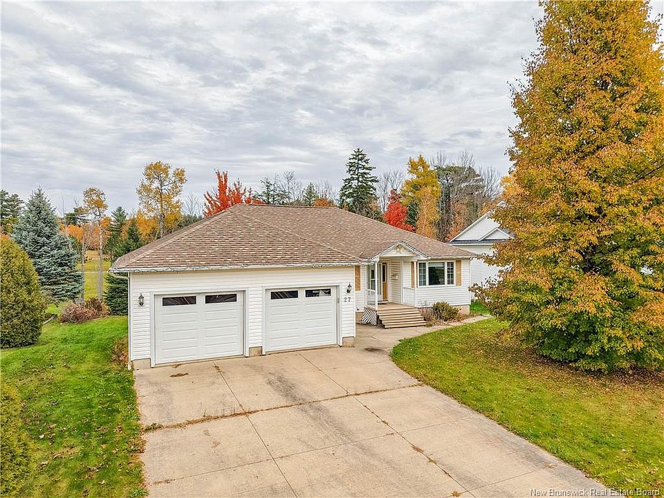 1st image of 27 Howe Cres