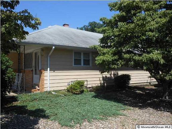 3rd image of 1924 Mount Juliano Ln