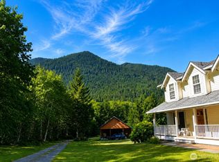 4244 Duckabush Rd, Brinnon, WA 98320