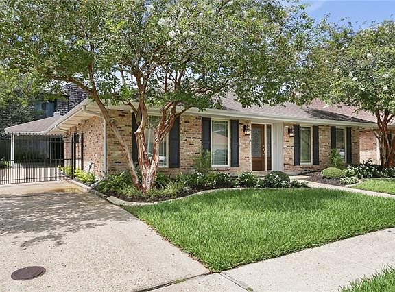 2nd image of 3700 Tolmas Dr