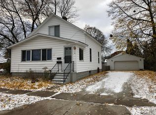 1747 Barclay St, Muskegon, MI 49441