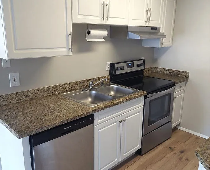 LC Park Place - MFR — Photo 60
