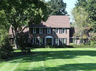 105 Farm Ln, Lewistown, PA 17044