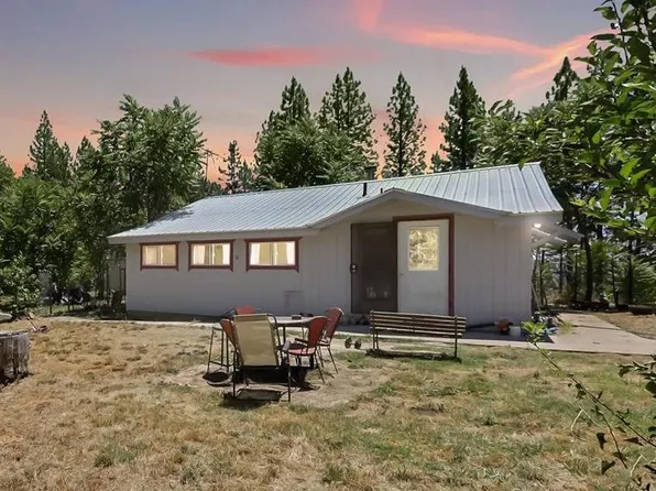 10606 Fields Dr, Nevada City, CA 95959