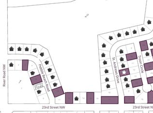 2410 Saint Andrews Dr NW, East Grand Forks, MN 56721