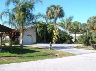 9141 Pine Cove Dr, Englewood, FL 34224