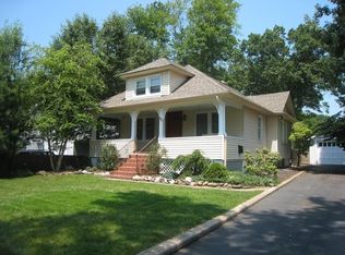 60 Clinton Ave, Hillsdale, NJ 07642
