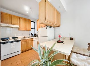 200 W 123rd St #4B, New York, NY 10027
