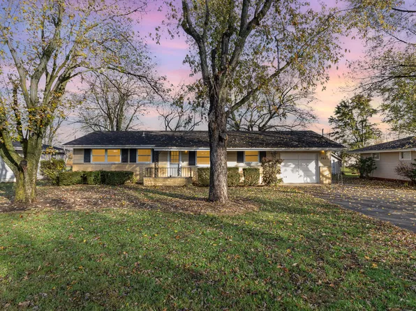 705 W Sigler St, Hebron, IN 46341