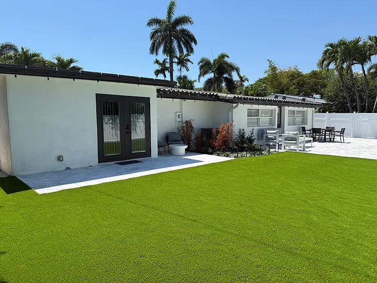 Patio/backyard