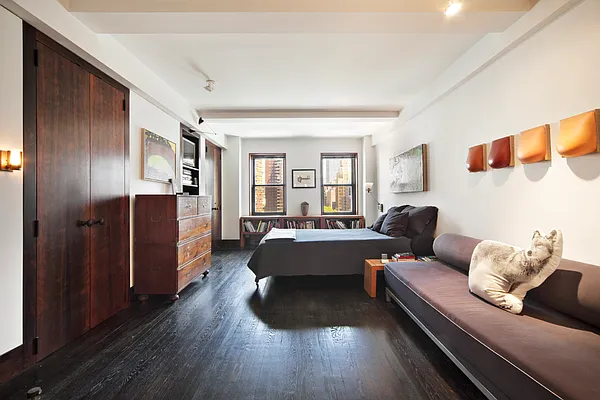 Sold by Patrick Quagliano, LREB | media 12