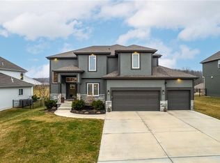 13010 N Champanel Way, Platte City, MO 64079