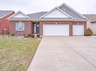 3589 Arbor Pointe Dr, Newburgh, IN 47630