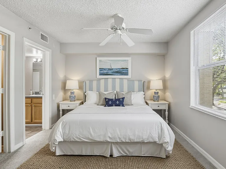 Gregory Cove — Photo 14