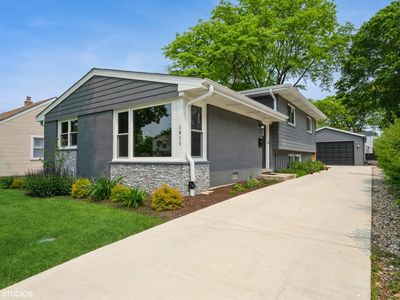 1011 N Ridge Ave, Arlington Heights, IL, 60004