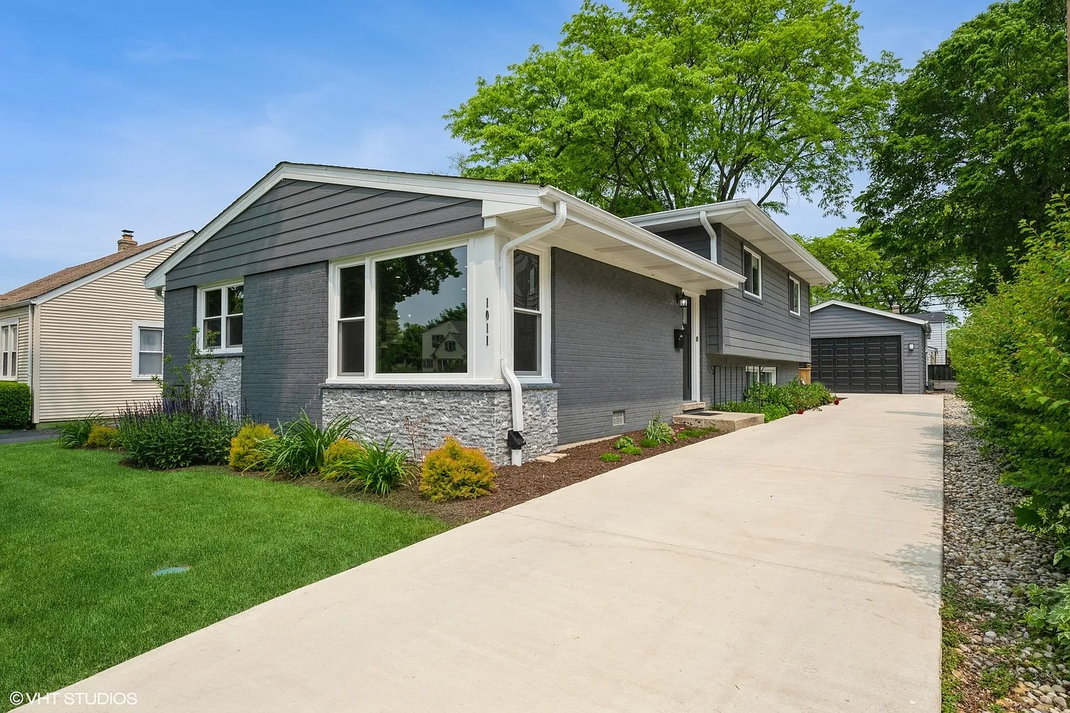 1011 N Ridge Ave photo 1