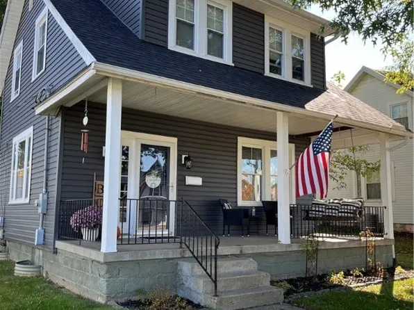 2110 Myrtle Ave, Zanesville, OH 43701
