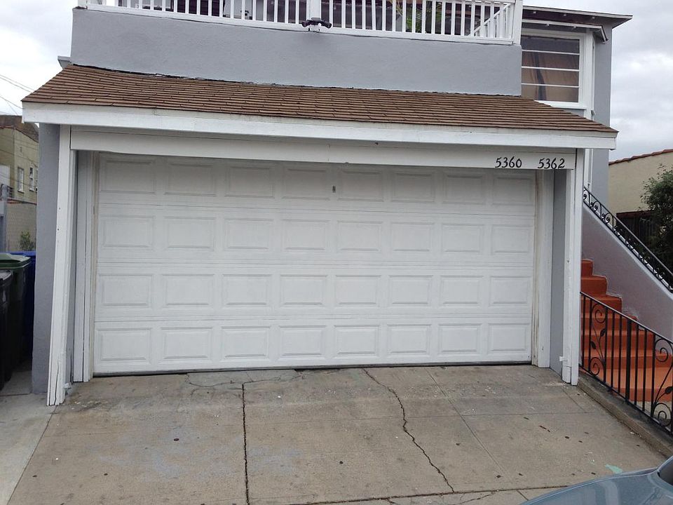 Front of Garage