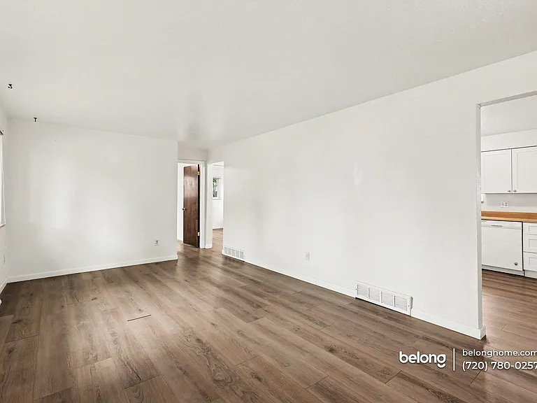 5318 Flower Cir — Photo 5