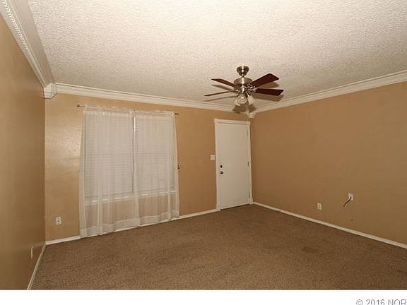 2nd image of 1109 W 19th St