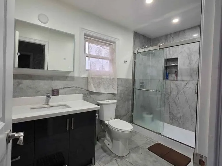 701 N Brimorton Dr NE — Photo 9