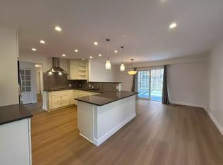 5665 51st Ave, Delta, BC V4K3T6