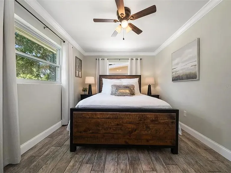 2132 Isabelle St — Photo 4