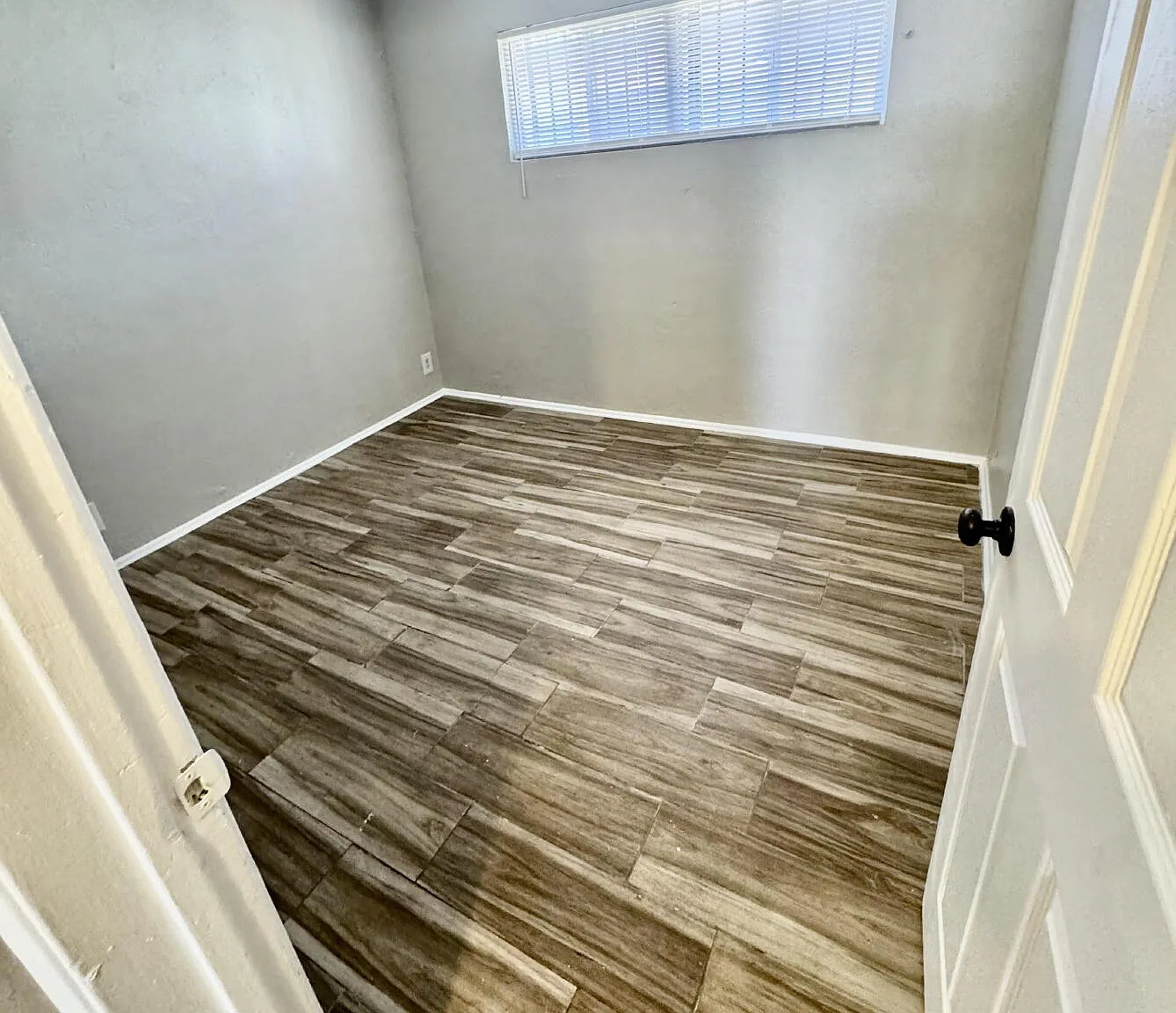 2 bed, 1.0 bath, 754 sqft, $1,050 — Photo 4