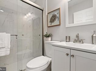 1208 16th St NE APT 3, Washington, DC 20002
