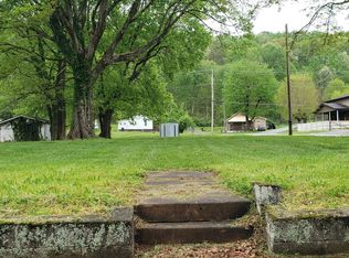 1 E Farrell St, Niota, TN 37826