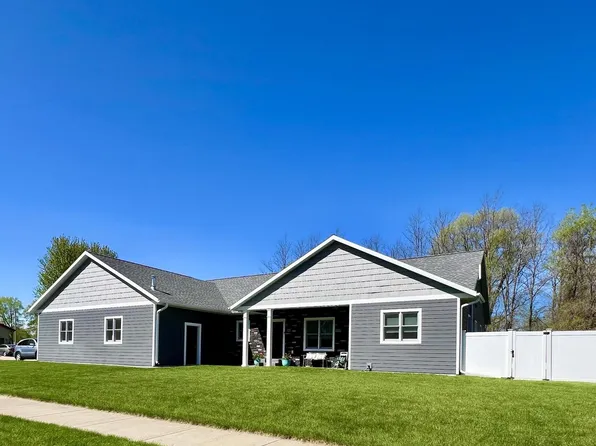 610 Pine Cone PLACE, Holmen, WI 54636