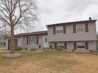 19 Farmview Ct, Harrison, OH 45030