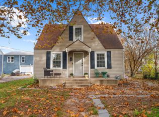 2323 W Walnut St, Springfield, MO 65806