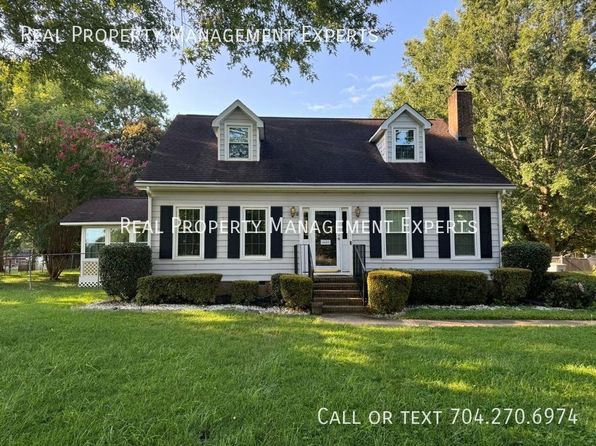6008 Mallard Dr