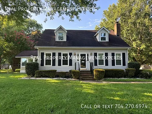 6008 Mallard Dr Photo 1