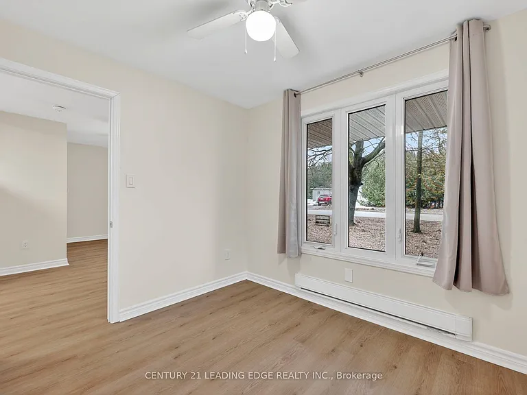 2073 Kate Ave — Photo 8
