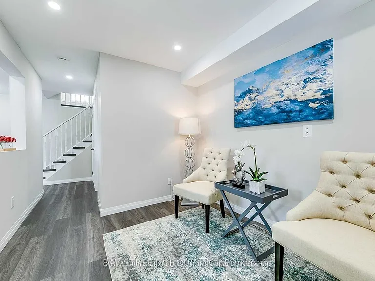 5045 Rundle Ct #UPPER — Photo 6