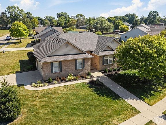 2nd image of 1097 Dickerson Dr