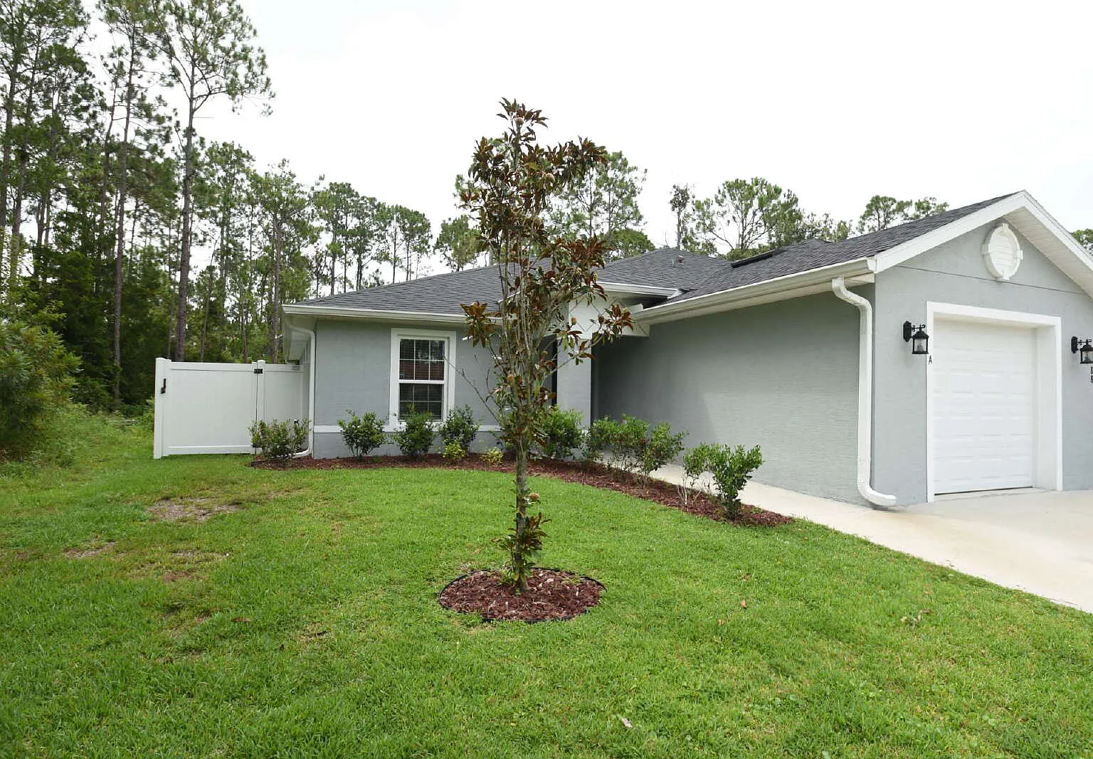 3 bed, 2.0 bath, 1211 sqft, $1,750 — Photo 3