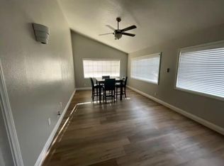 8420 Sahara Rd, Phelan, CA 92371